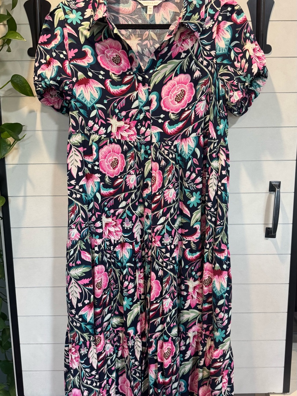 crown & ivy Navy Floral Button-Front Midi Dress with Pink & Teal Blooms